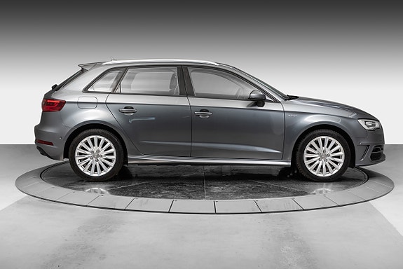 Audi A3 3 of 27