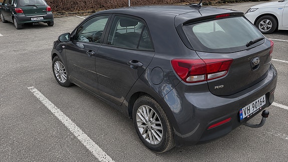 Kia Rio 4 of 19