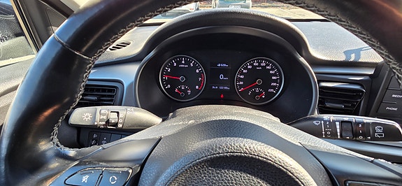 Kia Rio 13 of 19