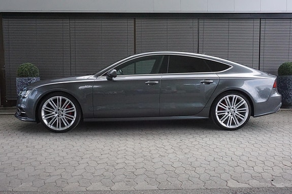 Audi A7 3 of 5