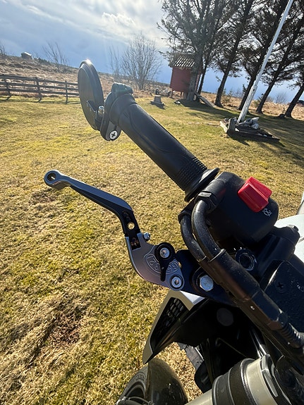 Honda CB 125 R 22 of 22