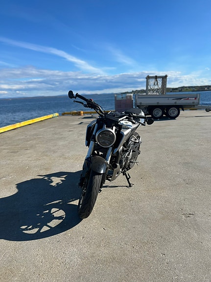 Honda CB 125 R 20 of 22