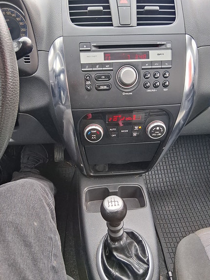 Suzuki SX4 11 of 11