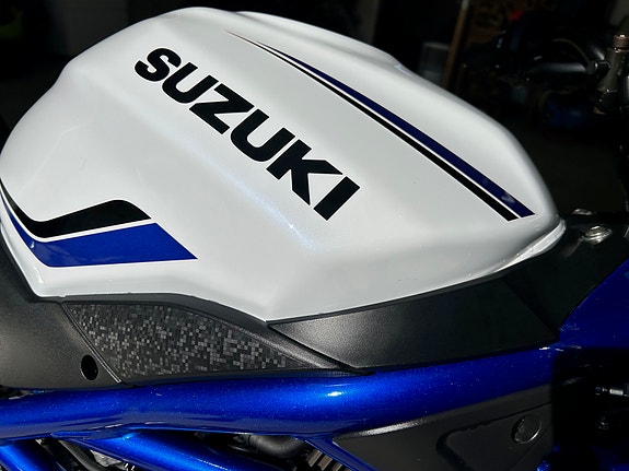 Suzuki SV 650 10 of 19