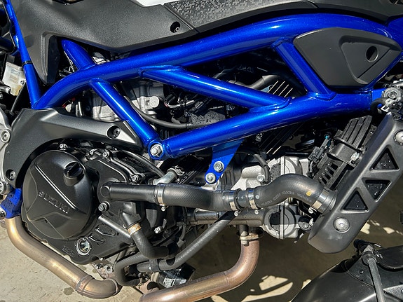 Suzuki SV 650 9 of 19