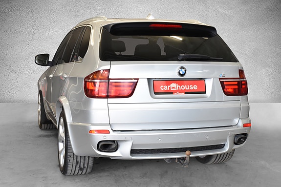 BMW X5 4 of 5