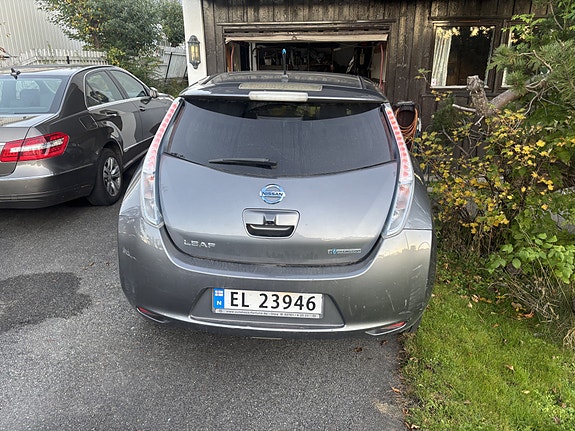Nissan Leaf 5 of 6