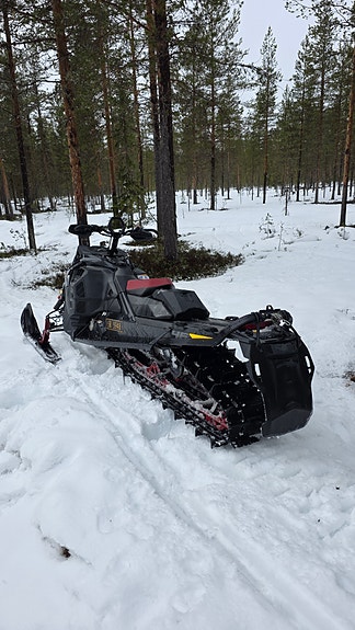 Ski-doo Freeride STD 850 E-TEC 7 of 10
