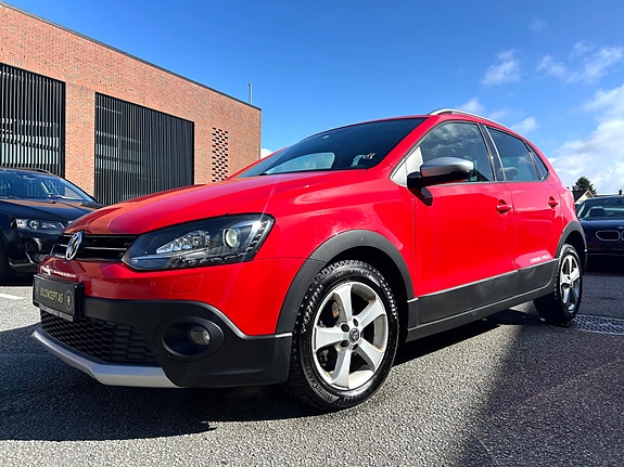 Volkswagen Polo Cross 2 of 5