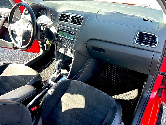 Volkswagen Polo Cross 29 of 30