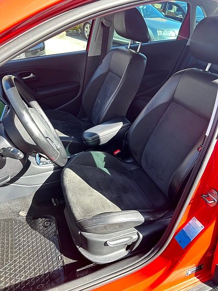 Volkswagen Polo Cross 14 of 30
