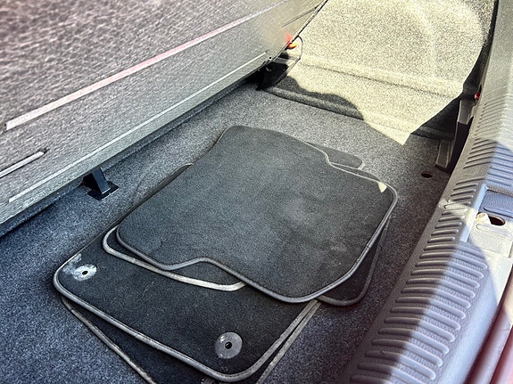 Volkswagen Polo Cross 21 of 30