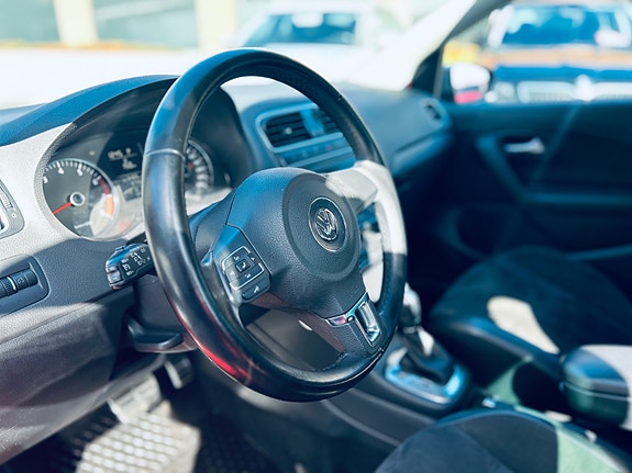 Volkswagen Polo Cross 17 of 30