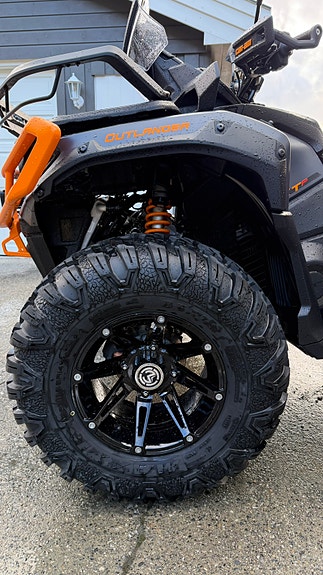 Can-Am Outlander Max XTP 1000R 10 of 26