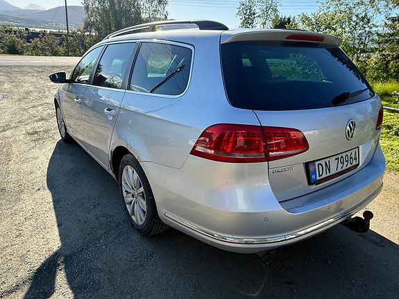 Volkswagen Passat 3 of 5