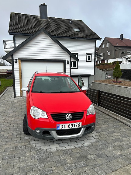 Volkswagen Polo 5 of 5