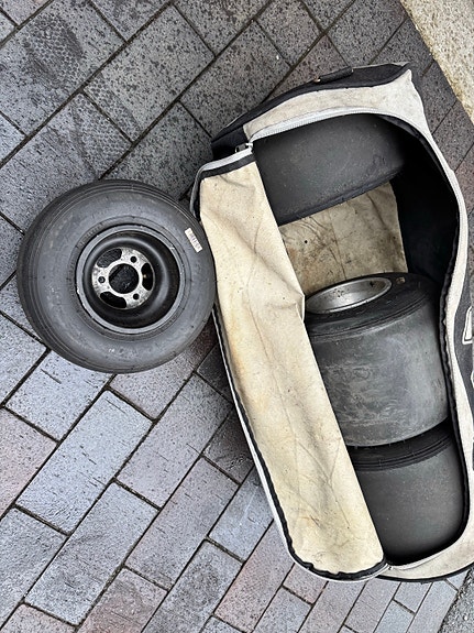 Product image 8 of 9