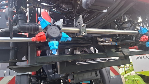 Kverneland iXtrack T6 7 of 9