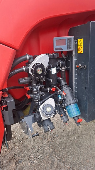 Kverneland iXtrack T6 6 of 9