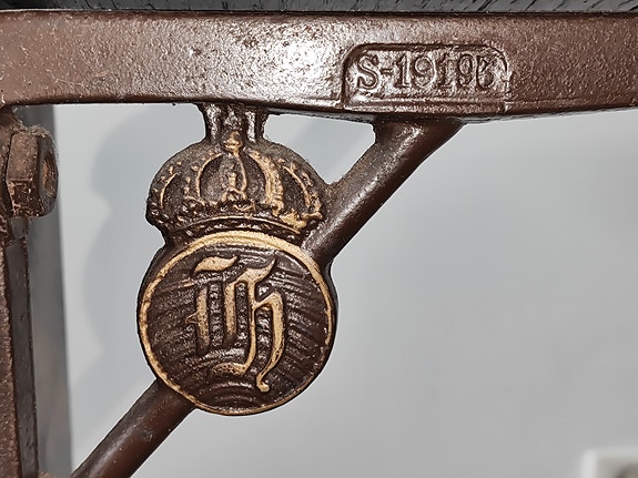 Product image 6 of 8