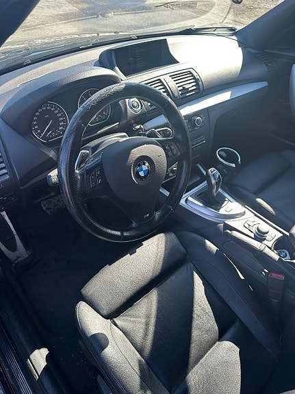 BMW 135i 4 of 5