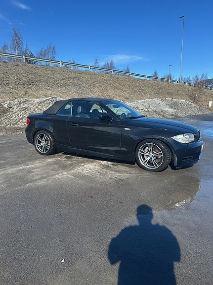 BMW 135i 2 of 5