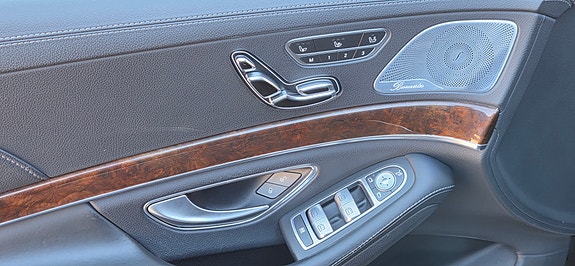 Mercedes-Benz S300 16 of 30