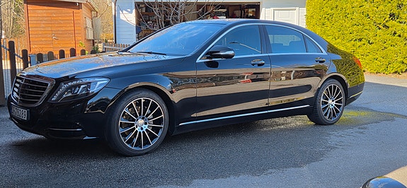 Mercedes-Benz S300 3 of 30