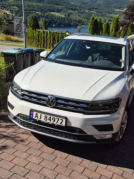 Volkswagen Tiguan 4 of 13