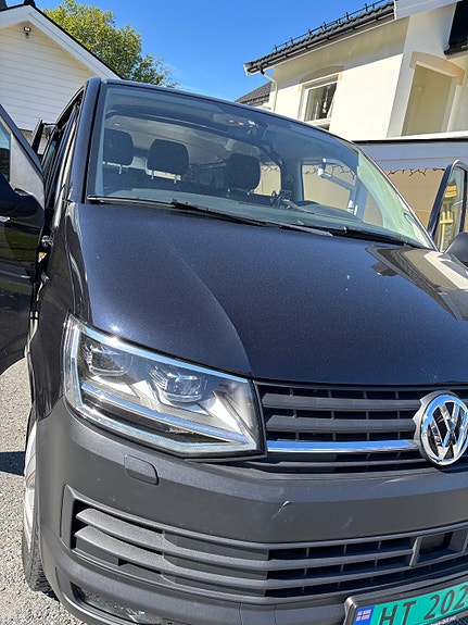 Volkswagen Transporter 4 of 30