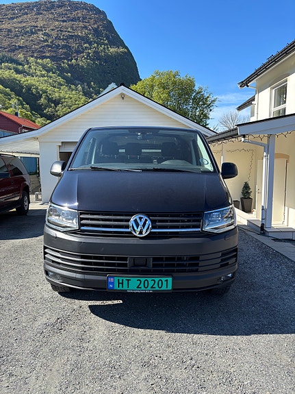 Volkswagen Transporter 2 of 30