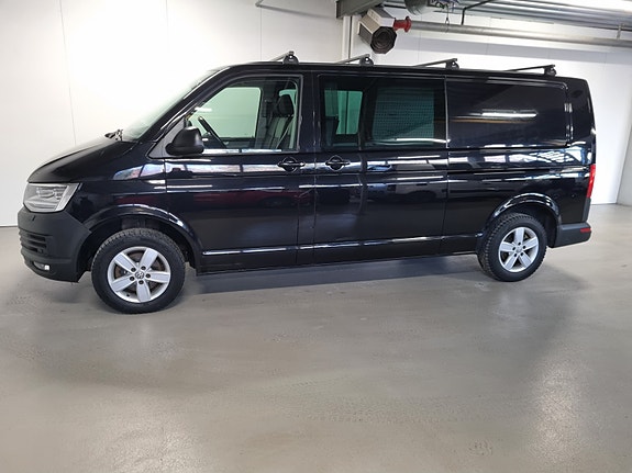 Volkswagen Transporter 2 of 5