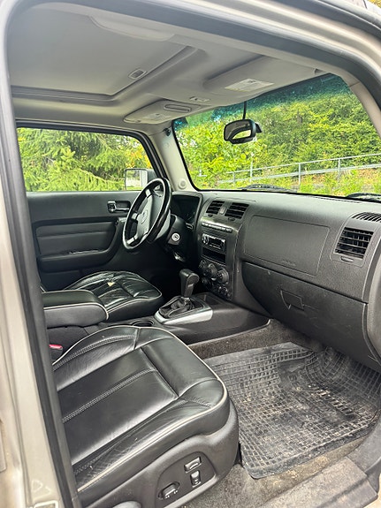 Hummer H3 9 of 14