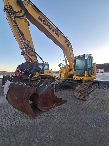 Komatsu PC 228 USLC-11