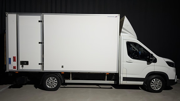Maxus e-Deliver 9 5 of 17