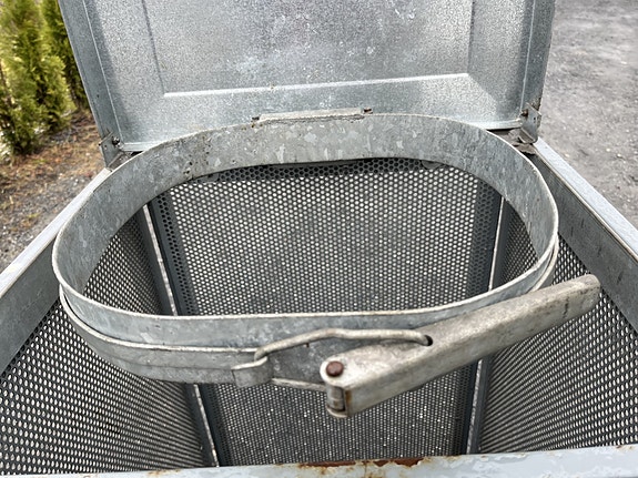 Product image 7 of 8