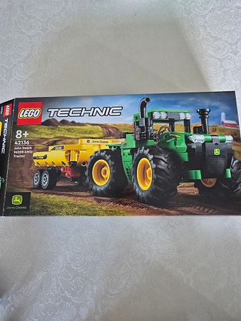 Lego Technic 42136 John Deere