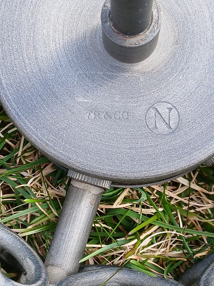 Product image 9 of 10
