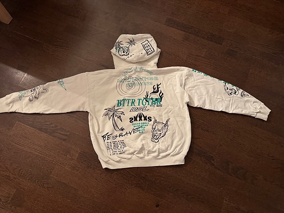 Product image 2 of 4