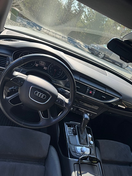 Audi A6 8 of 12