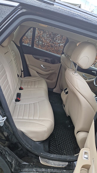 Mercedes-Benz GLC-Klasse 4 of 5