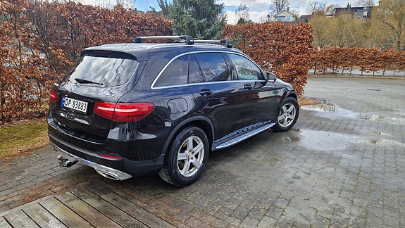 Mercedes-Benz GLC250 7 of 8