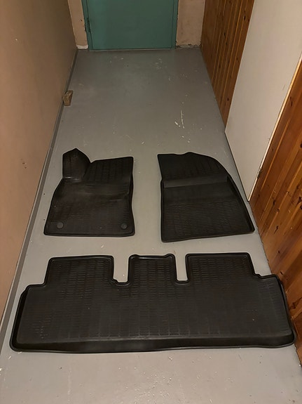 Tesla Model 3 24 of 25