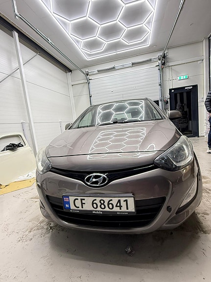 Hyundai i20 5 of 9
