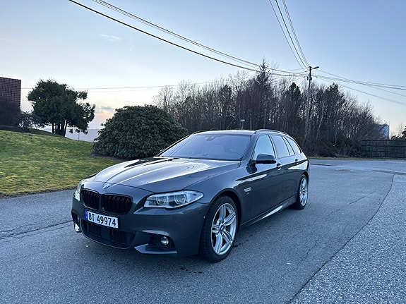 BMW 530d 4 of 5