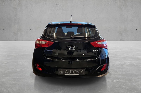 Hyundai i30 5 of 5
