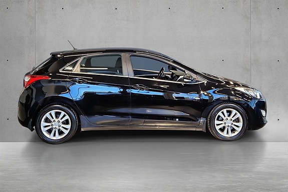 Hyundai i30 3 of 5