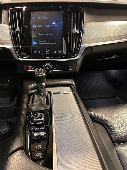 Volvo V90 Cross Country 24 of 29