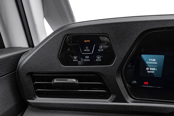 Volkswagen Caddy 14 of 25