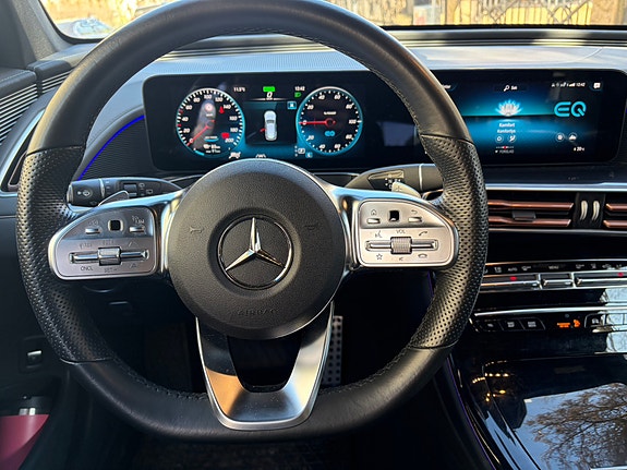 Mercedes-Benz EQC400 10 of 16